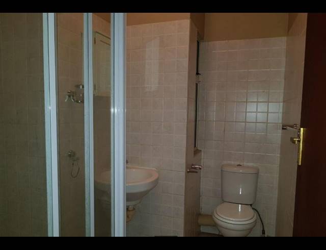 2 BEDROOM APARTMENT FOR SALE IN DASSIE RAND